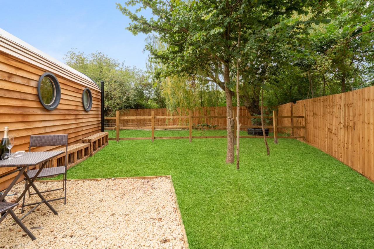 Laburnum Farm Estate Villa Alderton  Luaran gambar
